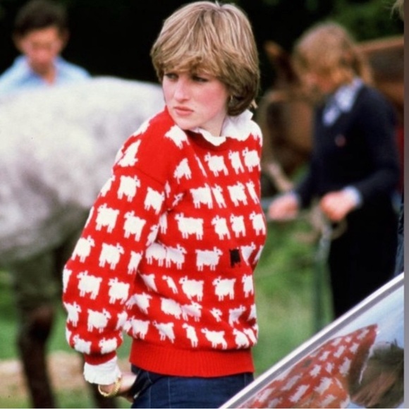 Rowing Blazers x Warm & Wonderful Women’s Diana Edition Sheep Sweater NWT XXL - Picture 8 of 11